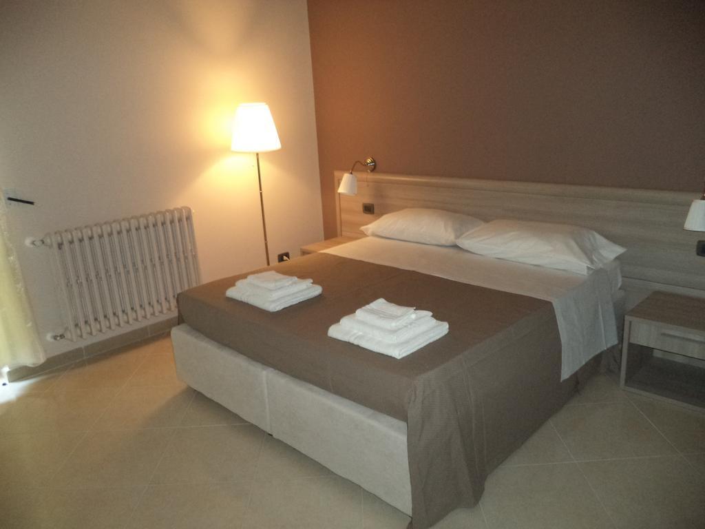 B&B SALento San Cesario di Lecce Habitación foto